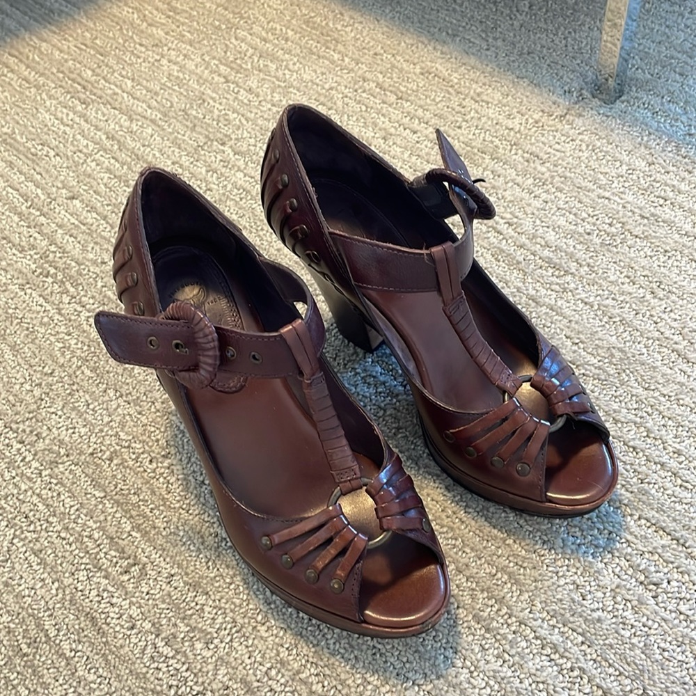 Frye Brown Leather Women's Shoes
